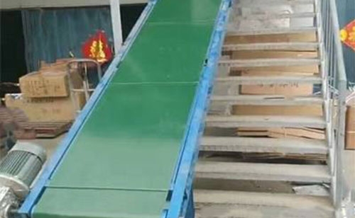 皮帶輸送機怎么選型?